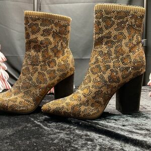 MIA Marlena Leopard Spot Knit Boot In Leopard Print Size 8 *new*